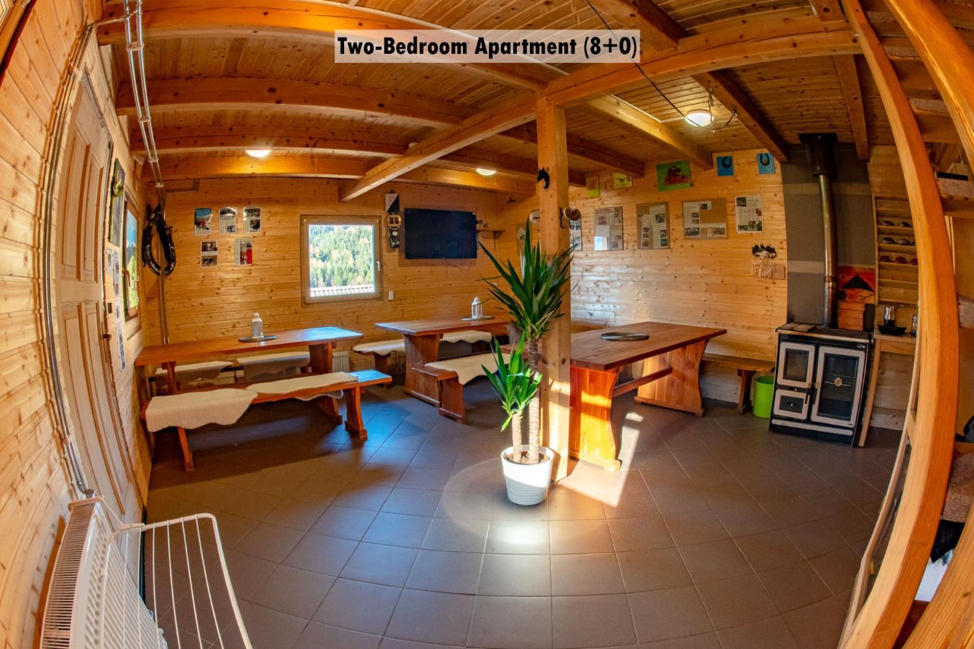 Apartments Farm House Uric Jesenice Exteriör bild