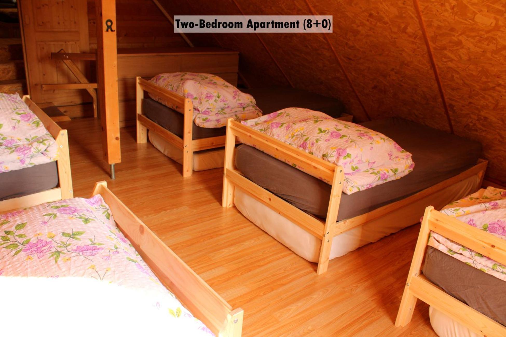 Apartments Farm House Uric Jesenice Exteriör bild